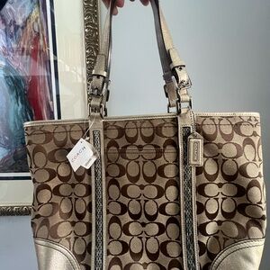 Vintage Y2K Coach Signature Beaded Tote & Matching Wristlet Bundle